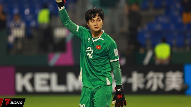 Thủ môn đội trưởng Cao Văn Bình